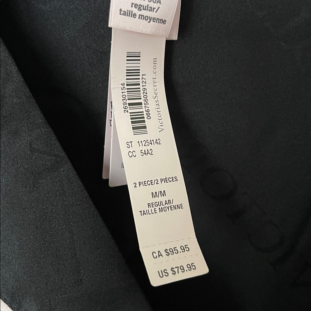 NWT Victoria’s Secret Signature Satin Long Pajama Set -Medium - Picture 9 of 9